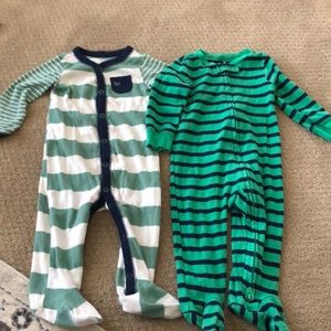 Carter’s 9 month old sleepers